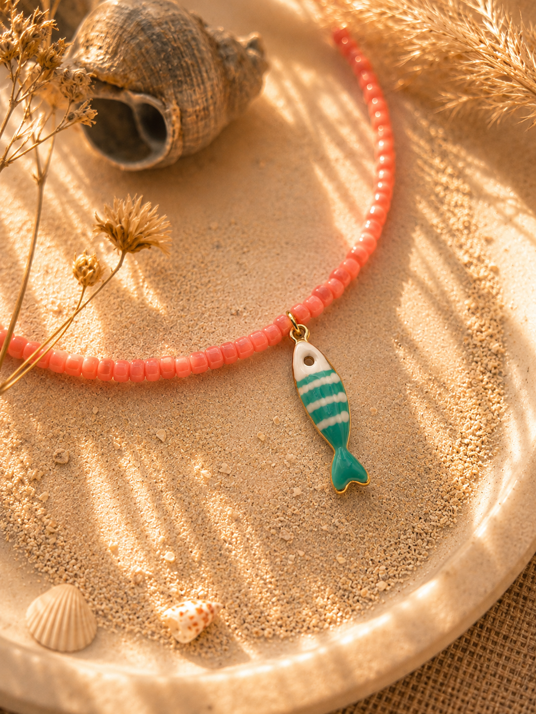 Koraalroze fish necklace 🐠 - summer beach collection