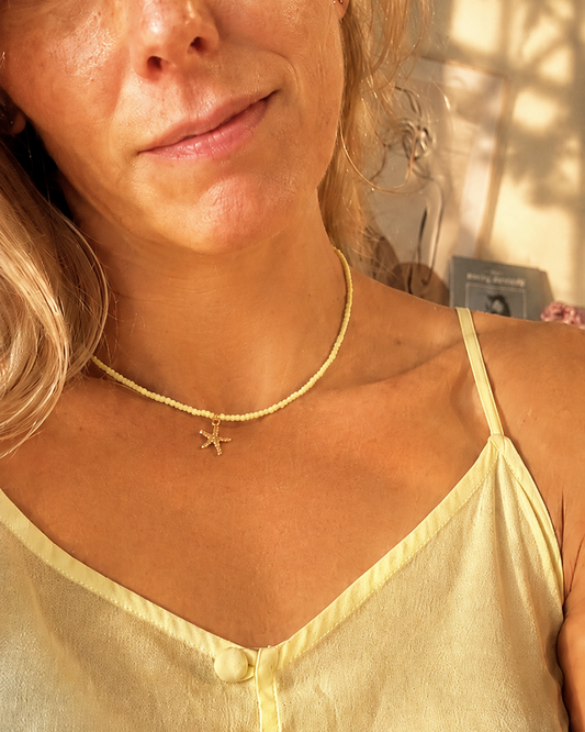 Botergele kralenketting met zeesterretje 💛